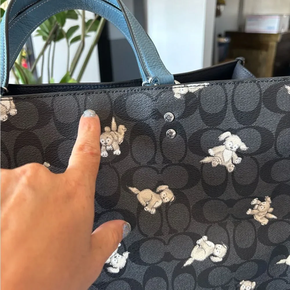 Coach Happy Dog Print, Dempsey X-Large Tote Bag - Picture 13 of 14